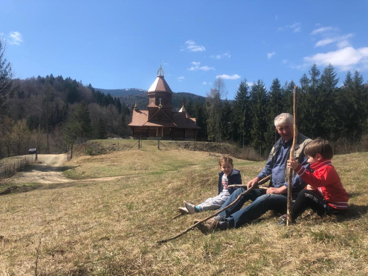 Girske Povitria 2 Villa Yaremche Bagian luar foto