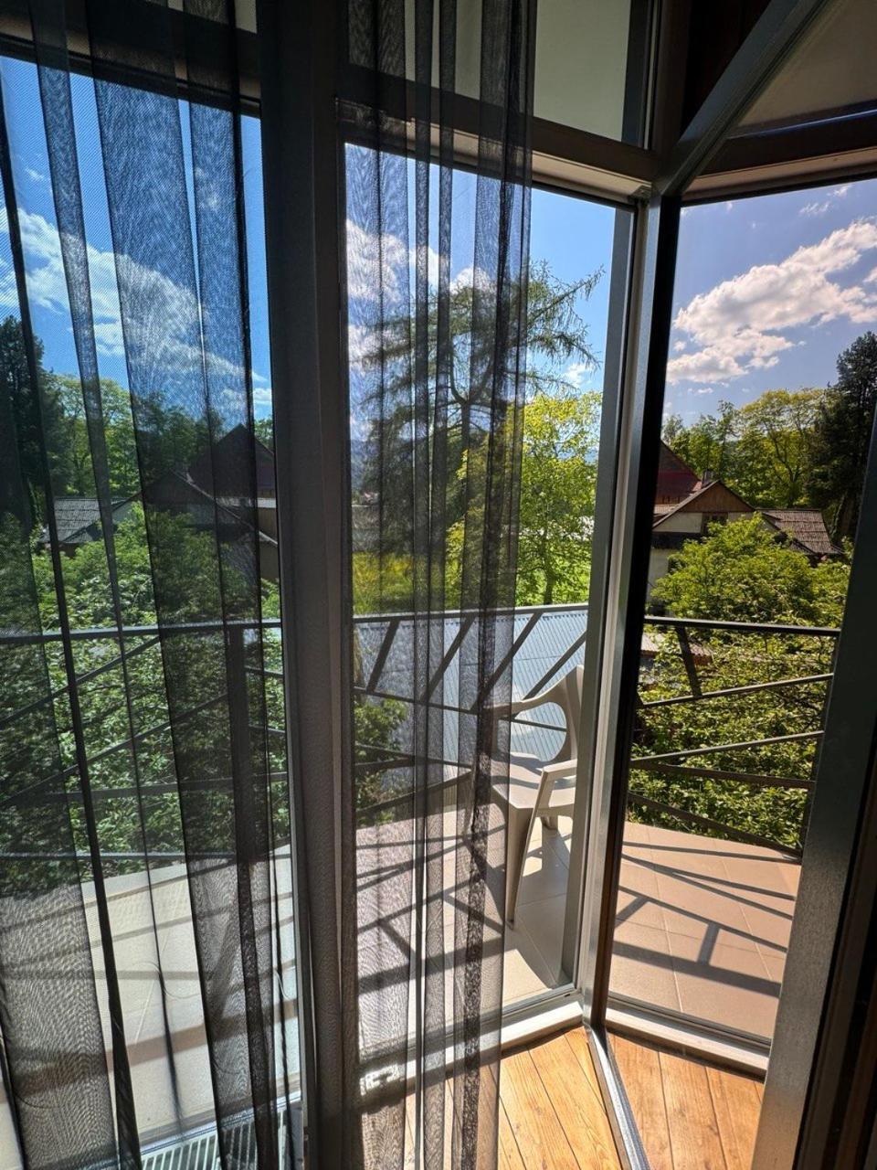 Girske Povitria 2 Villa Yaremche Bagian luar foto
