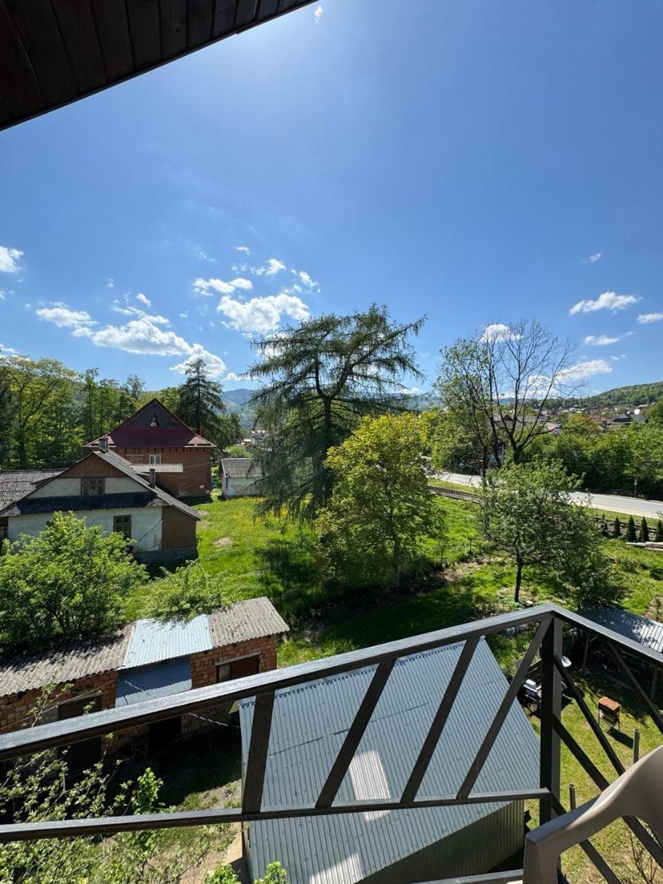 Girske Povitria 2 Villa Yaremche Bagian luar foto