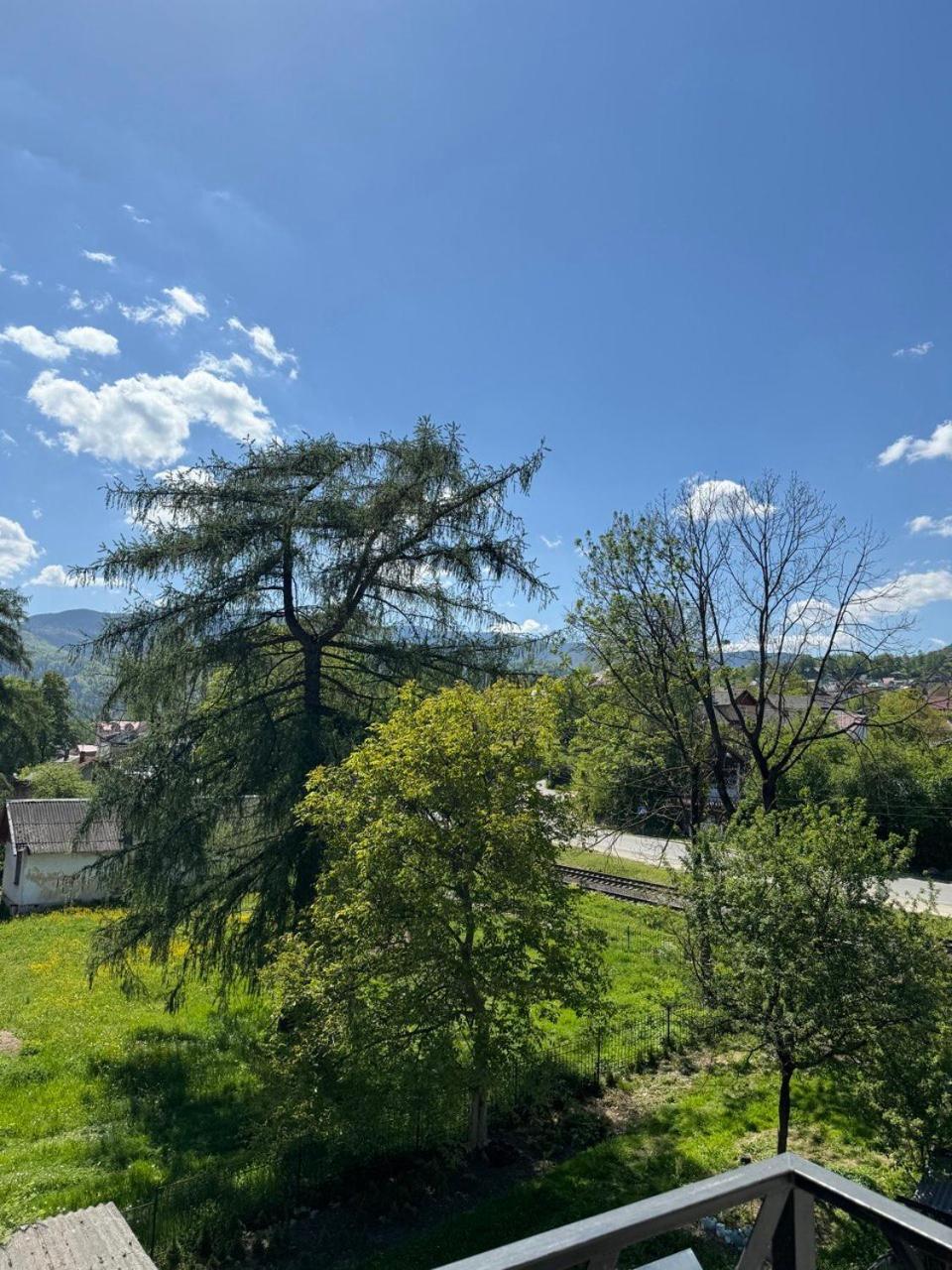 Girske Povitria 2 Villa Yaremche Bagian luar foto